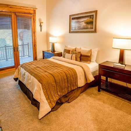 Silver Aspen - Five Bedroom Loft Luxury Townhome Hotel Room Solitude 外观 照片